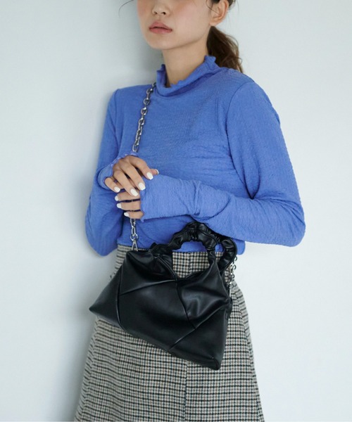 FREE'S MART（フリーズマート）の「◆ギャザーハンドルパネルバッグ（トートバッグ・レディース・ブラック/グリーン・ﾌﾘ-）」の3枚目の写真