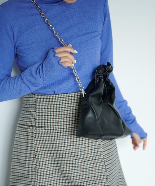 FREE'S MART（フリーズマート）の「◆ギャザーハンドルパネルバッグ（トートバッグ・レディース・ブラック/グリーン・ﾌﾘ-）」の6枚目の写真