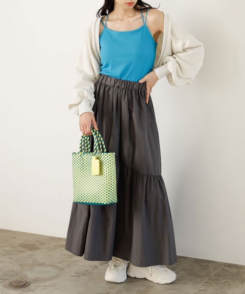 GeeRA（ジーラ）の「カップ付バッククロスキャミソール（キャミソール・レディース・ブラウン/ブラック/ブルー/オフホワイト・SMALL/MEDIUM/LARGE/X-LARGE）」の13枚目の写真