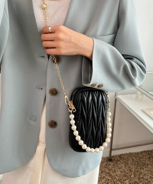 LAC-VERT(ラック・ヴェール)の「キルティングパールポシェット(ショルダーバッグ・レディース・ホワイト/ブラック・FREE)」の19枚目の写真