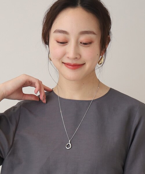 UNTITLED（アンタイトル）の「◆ウェービートップネックレス（ネックレス・レディース・ゴールド/シルバー・99）」の9枚目の写真