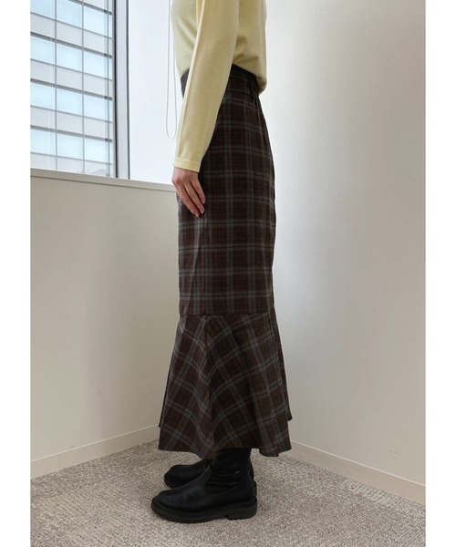 Adoon plain(アドーンプレーン)の「チェックスカート(スカート・レディース・ブラウン系その他/チャコールグレー・MEDIUM/LARGE)」の21枚目の写真