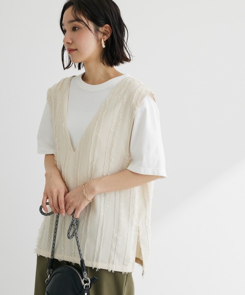 Green Parks(グリーンパークス)の「デザインVネックベスト(ベスト・レディース・ブラック/カーキ/ホワイト系その他2・FREE)」の2枚目の写真