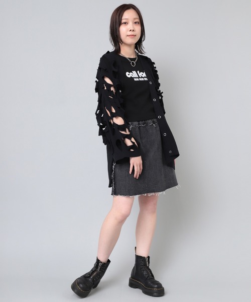 RNA（アールエヌエー）の「G1052 カットオフミニスカート（デニムスカート・レディース・ブラック/ライトインディゴブルー・MEDIUM）」の13枚目の写真