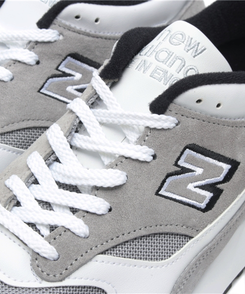 NEW BALANCE（ニューバランス）の「＜New Balance＞ M1500 UK/スニーカー：◇（スニーカー・メンズ・ライトグレー/レッド・11）」の7枚目の写真