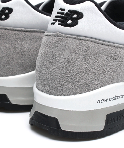 NEW BALANCE（ニューバランス）の「＜New Balance＞ M1500 UK/スニーカー：◇（スニーカー・メンズ・ライトグレー/レッド・11）」の9枚目の写真