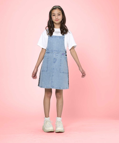 Right-on（ライトオン）の「【VIVIAN BLUE】テープロゴジャンスカ（ジャンパースカート・キッズ・ダークインディゴブルー/ライトインディゴブルー・120/150/140/130）」の5枚目の写真