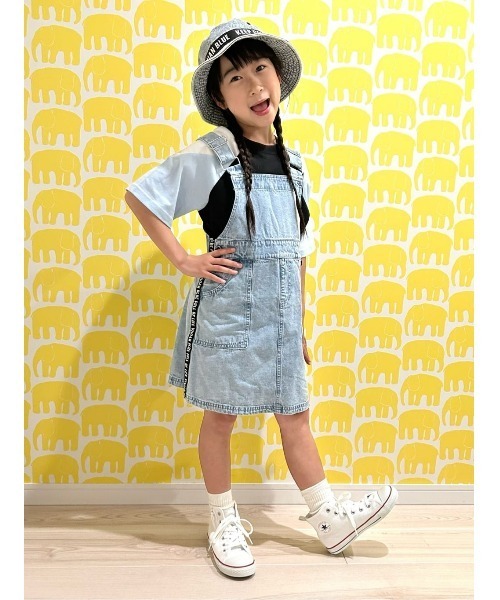 Right-on（ライトオン）の「【VIVIAN BLUE】テープロゴジャンスカ（ジャンパースカート・キッズ・ダークインディゴブルー/ライトインディゴブルー・120/150/140/130）」の16枚目の写真