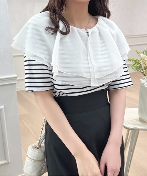 apres jour(アプレジュール)の「2WAYシフォンラッフルボーダープルオーバー【ZOZOTOWN限定アイテム】(Tシャツ/カットソー・レディース・レッド/ピンクベージュ/ブラック・フリー/X-LARGE)」の5枚目の写真