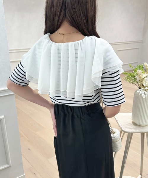 apres jour(アプレジュール)の「2WAYシフォンラッフルボーダープルオーバー【ZOZOTOWN限定アイテム】(Tシャツ/カットソー・レディース・レッド/ピンクベージュ/ブラック・フリー/X-LARGE)」の7枚目の写真