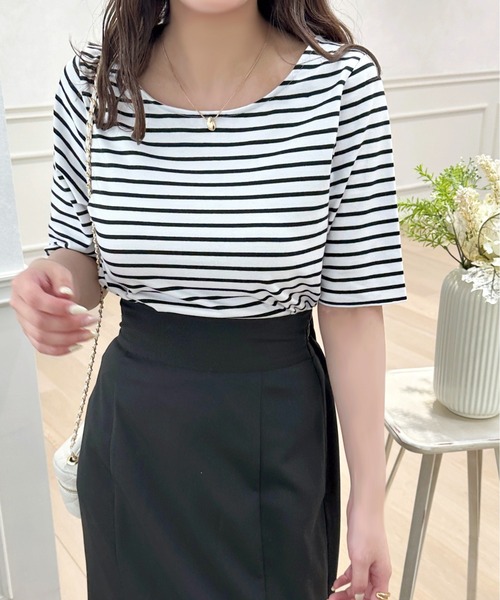 apres jour(アプレジュール)の「2WAYシフォンラッフルボーダープルオーバー【ZOZOTOWN限定アイテム】(Tシャツ/カットソー・レディース・レッド/ピンクベージュ/ブラック・フリー/X-LARGE)」の9枚目の写真