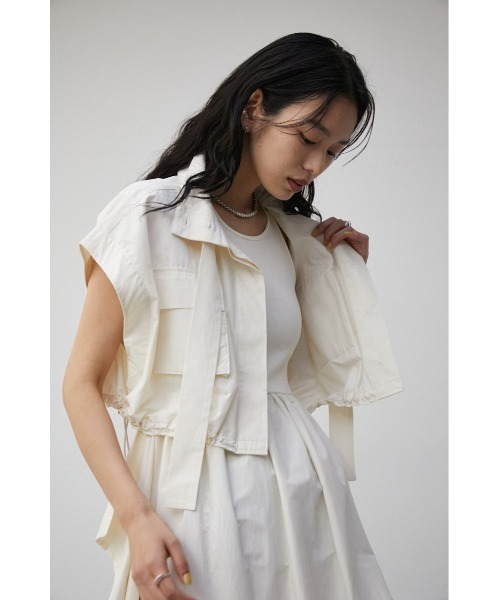 PLUS(プラス)の「【PLUS】CROPPED MILITARY SHIRT VEST/【PLUS】クロップドミリタリーシャツベスト(ベスト・レディース・ホワイト/ブラック・FREE)」の18枚目の写真