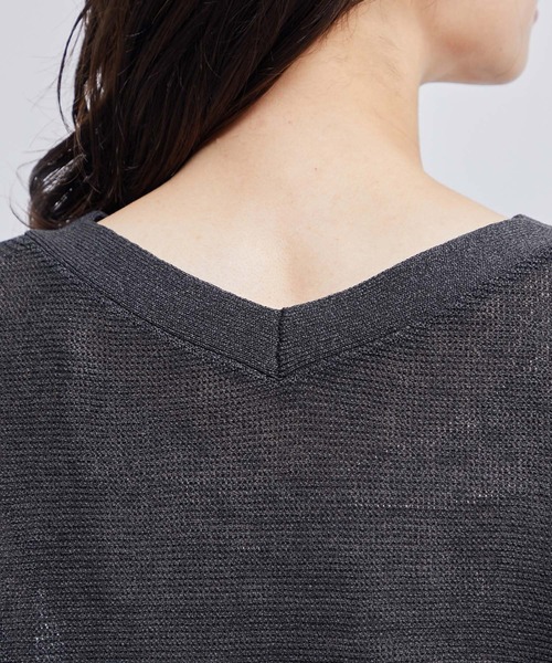 ROPE'（ロペ）の「前後2WAYペーパーヤーンミドルゲージドルマンプルオーバー（Tシャツ/カットソー・レディース・ベージュ/ホワイト系その他/スミクロ・38）」の8枚目の写真