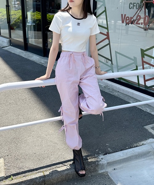 one way(ワンウェイ)の「バックリボンリンガーロゴTシャツ(Tシャツ/カットソー・レディース・ホワイト/ピンク/ブラック/グレー/ブラウン・FREE)」の17枚目の写真