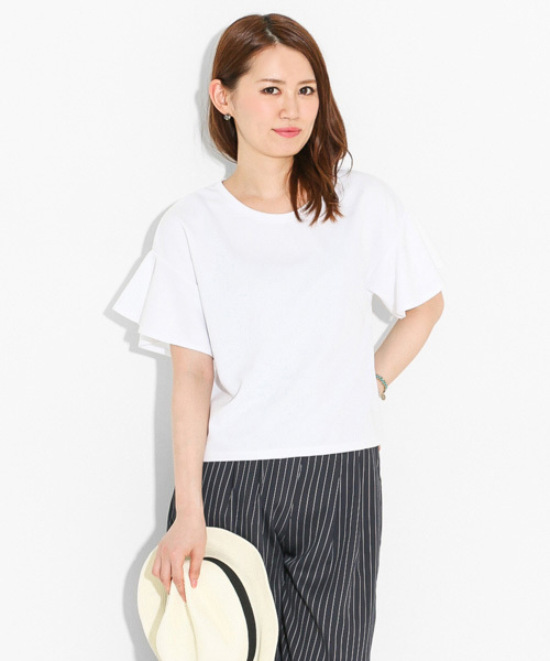 SENSE OF PLACE by URBAN RESEARCH(センスオブプレイスバイアーバンリサーチ)の「フレアスリーブTシャツ(Tシャツ/カットソー・レディース・ホワイト/ブラック/ブルー/ネイビー・FREE)」の1枚目の写真