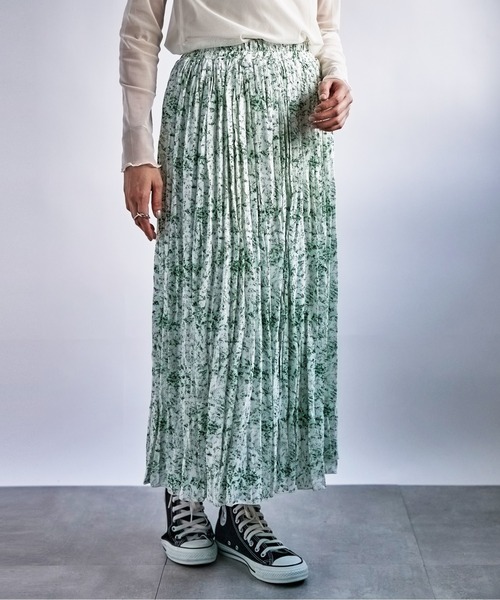 SETUP7（セットアップセブン）の「きれいな落ち感♪【SETUP7】総柄プリーツロングスカート（スカート・レディース・ベージュ/ホワイト/ブラック/グリーン・FREE）」の21枚目の写真