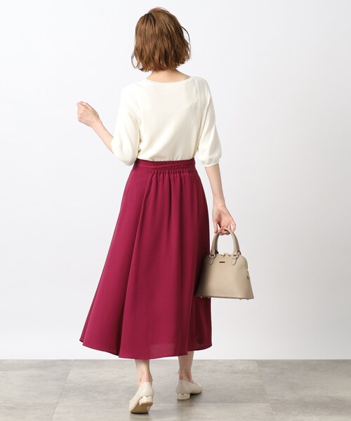 grove(グローブ)の「◆気取らず着れてキレイが叶う!やわらかドライタッチニットパフ袖(ニット/セーター・レディース・ブルー/オフホワイト/ブラック/ホワイト系5/ブラウン系・02/03/01/05/04)」の22枚目の写真