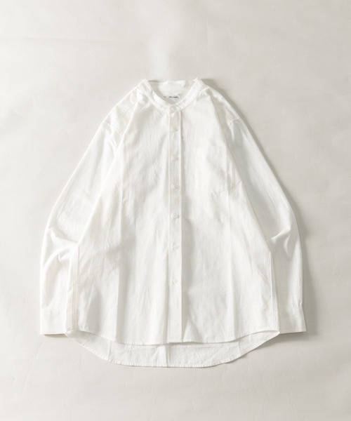 NYLAUS（ナイラス）の「レギュラーフィット ボタンダウン/バンドカラー ロングスリーブ シャンブレーシャツ（シャツ/ブラウス・メンズ・ネイビー系1/ベージュ系1/ベージュ系2/ネイビー系2/ホワイト系1/ホワイト系2/ブラック・LL/M/L）」の2枚目の写真