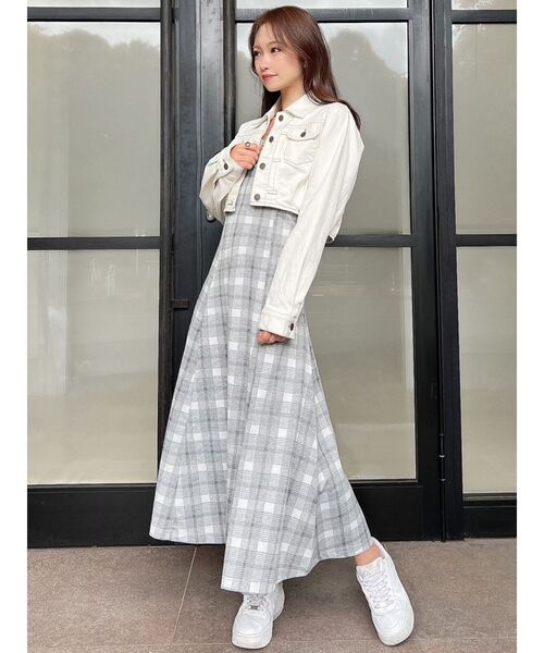 RESEXXY（リゼクシー）の「ポンチフレアキャミワンピース（ワンピース・レディース・その他1/ブラック・FREE）」の3枚目の写真