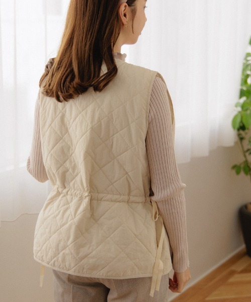 flower（フラワー）の「キルティングリボンベスト2（ベスト・レディース・アイボリー・FREE）」の3枚目の写真