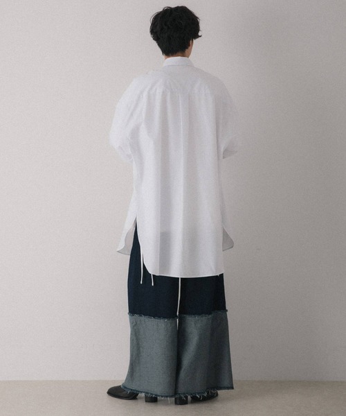 SENSE OF PLACE by URBAN RESEARCH（センスオブプレイスバイアーバンリサーチ）の「『わたべ×SOP』レギュラーカラーロングシャツ（シャツ/ブラウス・メンズ・チャコールグレー/その他1/ホワイト・MEDIUM/LARGE）」の11枚目の写真