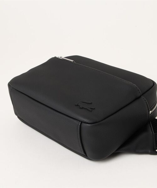 LACOSTE（ラコステ）の「《LACOSTE》REPORTER BAG / MENS CLASSIC（ショルダーバッグ・レディース・ブラック/グリーン・フリー）」の4枚目の写真