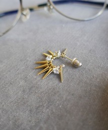 e.m.（イーエム）の「SILVER925ジルコニア×スタッズピアス S