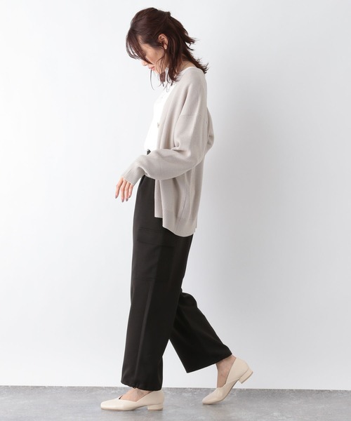 GLOBAL WORK（グローバルワーク）の「お手入れらくらく2WAYカーゴパンツ/969681（カーゴパンツ・レディース・オフホワイト/ダークグレー/カーキ・MEDIUM/LARGE）」の16枚目の写真