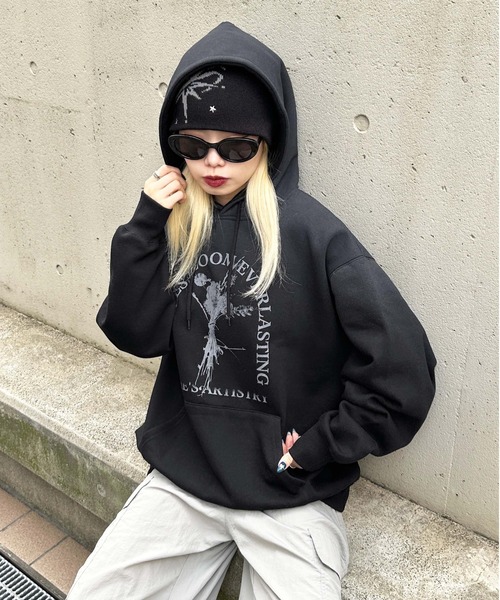 sedacle（セダクル）の「グラデーションロゴパーカー（パーカー・メンズ・ブラック/ベージュ・MEDIUM/LARGE）」の3枚目の写真