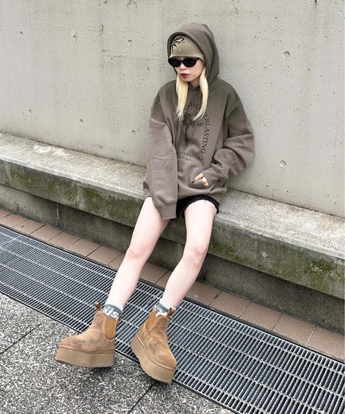 sedacle（セダクル）の「グラデーションロゴパーカー（パーカー・メンズ・ブラック/ベージュ・MEDIUM/LARGE）」の21枚目の写真