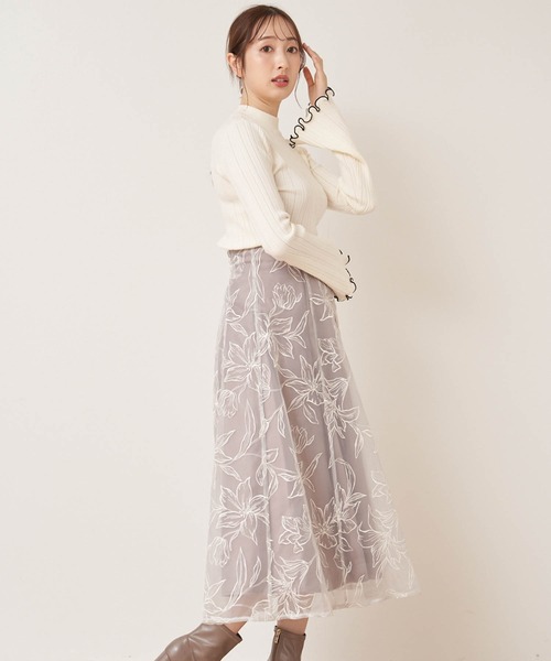 NOELA（ノエラ）の「フラワー刺繍オーガンジースカート（スカート・レディース・ブラック/オフホワイト/グレー・S/M）」の8枚目の写真