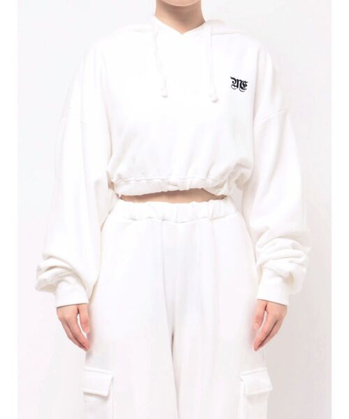 EVRIS（エヴリス）の「【みちょぱコラボ】スウェットセットアップ