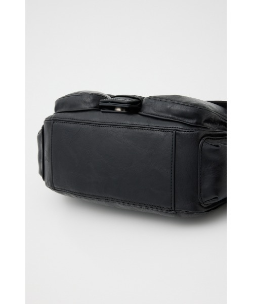 SLY フロント バックル ホーボー バッグ SLY（スライ）の「【再入荷】FRONT BUCKLE HOBO BAG フロント