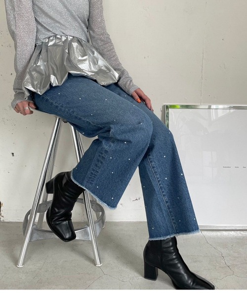LOWRYS FARM(ローリーズファーム)の「メタリックリバーシブルキャミ 989252(キャミソール・レディース・シルバー/ブラック/ブルー・FREE)」の7枚目の写真
