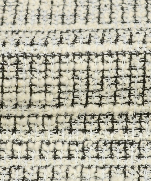 TOKYO SHIRTS（トウキョウシャツ）の「チャーム付きツイードプルオーバー（シャツ/ブラウス・レディース・ブラック/ベージュ・M/L/LL）」の5枚目の写真