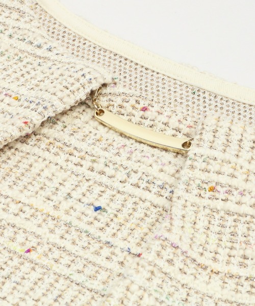 TOKYO SHIRTS（トウキョウシャツ）の「チャーム付きツイードプルオーバー（シャツ/ブラウス・レディース・ブラック/ベージュ・M/L/LL）」の6枚目の写真