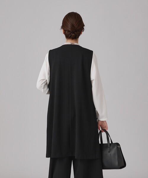 SHOO・LA・RUE(シューラルー)の「【通勤/デイリー/セットアップ可】マルチに使える カットジョーゼット ジレ(ベスト・レディース・ベージュ系その他7/ブラック系3・02/03/04)」の9枚目の写真
