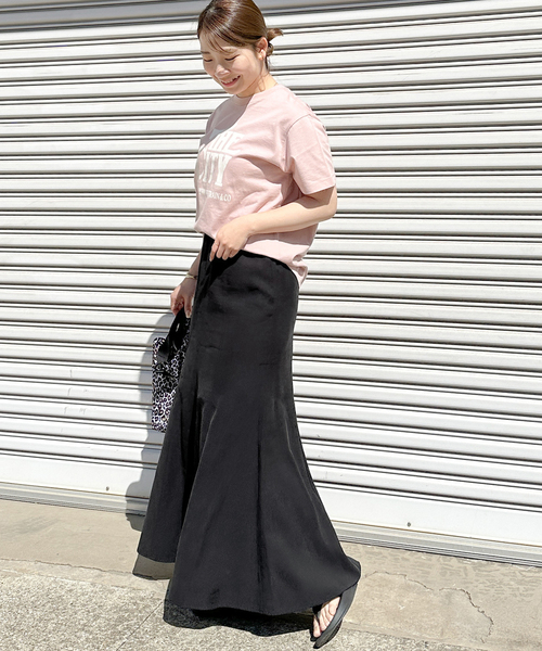 JOURNAL STANDARD relume（ジャーナルスタンダード　レリューム）の「美シルエット。フィブリルレーヨンポリエステルマーメイドスカート（スカート・レディース・ブラック/オリーブ・FREE）」の5枚目の写真