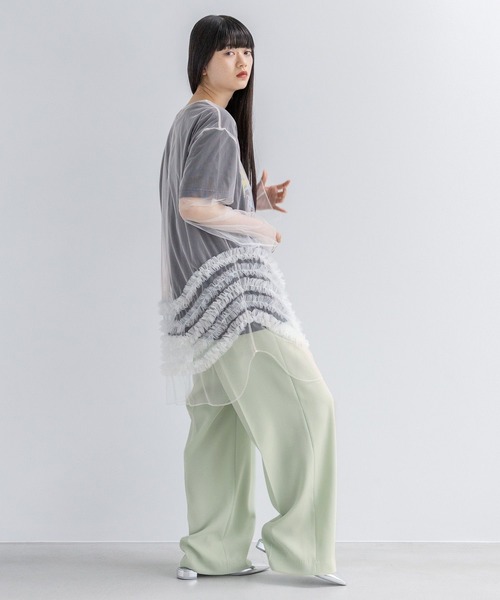 yuw（ユウ）の「チュールフリルチュニック　110381（シャツ/ブラウス・レディース・ホワイト/ブラック・FREE）」の5枚目の写真