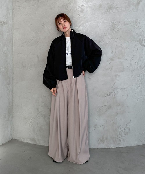 feepur(フェピュール)の「スタンドナイロンコードジャケット(ナイロンジャケット・レディース・ブラック/アイボリー・MEDIUM)」の5枚目の写真