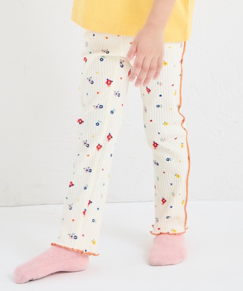 pairmanon（ペアマノン）の「【リブコットン100】ガールズ 配色メロー リブレギンス（その他パンツ・キッズ・ブルー系その他/パープル/ホワイト系その他/ピンク/テラコッタ/アイボリー/ライトベージュ/ライトイエロー/ブルー/ブルー系その他3/ピンク系その他/ブラック系その他2/ブラック系その他/ホワイト系その他2/レッド系その他/パープル系その他2/ホワイト系その他3/ベージュ/ホワイト系その他4/ブラック系その他3/ベージュ系その他/ブラウン/グリーン系その他/ピンク系その他2/ホワイト/ブラック/スモークピンク/ブラウン系その他/ブルー系その他4/チャコールグレー/オフホワイト/ブラック系その他4/ベージュ系その他2/レッド系その他2/グリーン系その他2/グリーン/ライトホワイト/レッド/グレイッシュベージュ/ブルー系その他2・100/110/120/130/140/150/90）」の3枚目の写真