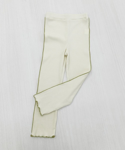 pairmanon（ペアマノン）の「【リブコットン100】配色メロー 10分丈 リブレギンス（その他パンツ・キッズ・ブルー系その他/パープル/ホワイト系その他/ピンク/テラコッタ/アイボリー/ライトベージュ/ライトイエロー/ブルー/ブルー系その他3/ピンク系その他/ブラック系その他2/ブラック系その他/ホワイト系その他2/レッド系その他/パープル系その他2/ホワイト系その他3/ベージュ/ホワイト系その他4/ブラック系その他3/ベージュ系その他/ブラウン/グリーン系その他/ピンク系その他2/ホワイト/ブラック/スモークピンク/ブラウン系その他/ブルー系その他4/チャコールグレー/オフホワイト/ブラック系その他4/ベージュ系その他2/レッド系その他2・100/110/120/130/140/150/90）」の4枚目の写真