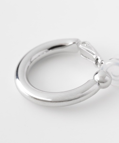 URBAN RESEARCH Sonny Label（アーバンリサーチサニーレーベル）の「フープイヤリング（イヤリング・レディース・ゴールド/シルバー・ONE）」の6枚目の写真