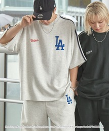 MLB（メジャーリーグベースボール）の「MLB メジャーリーグベースボール 別注 セットアップ ワッペン刺繍  サイドライン ビッグシルエット半袖プルオーバースウェット&ショートパンツ（セットアップ）」