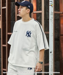 MLB（メジャーリーグベースボール）の「MLB メジャーリーグベースボール 別注 セットアップ ワッペン刺繍  サイドライン ビッグシルエット半袖プルオーバースウェット&ショートパンツ（セットアップ）」