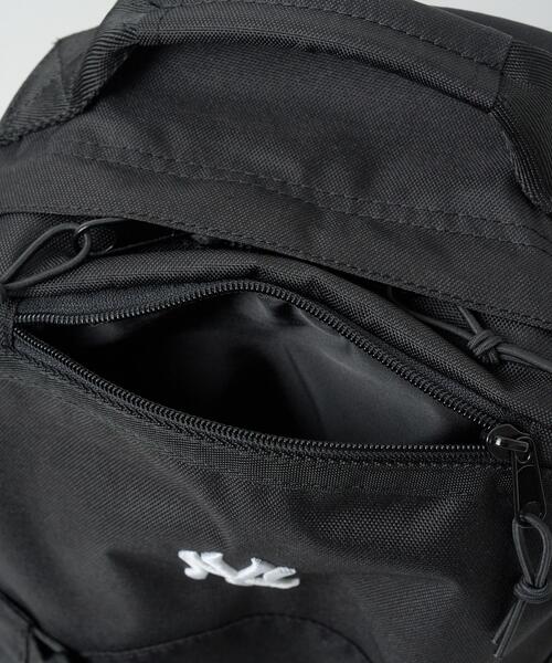 MLB（メジャーリーグベースボール）の「WEGO/MLBコードデザインデイパック（バックパック/リュック・メンズ・ブラック/ベージュ・FREE）」の13枚目の写真