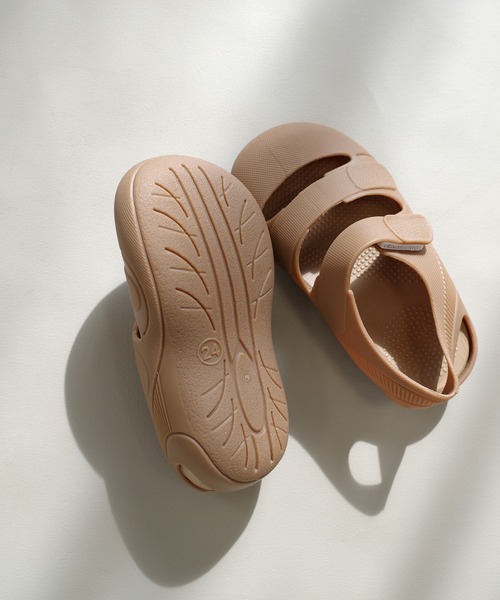 AmiAmi(アミアミ)の「軽量!柔らか スポーツサンダル/キッズビーチサンダル(サンダル・キッズ・ブラック/ブラウン/ホワイト/カーキ/ピンク・25/26/27/28/22/29/23/24)」の3枚目の写真