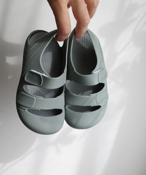 AmiAmi(アミアミ)の「軽量!柔らか スポーツサンダル/キッズビーチサンダル(サンダル・キッズ・ブラック/ブラウン/ホワイト/カーキ/ピンク・25/26/27/28/22/29/23/24)」の4枚目の写真