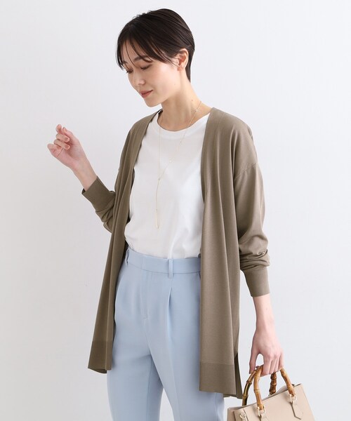 INDIVI（インディヴィ）の「◆【洗える】リラックスロングニットカーディガン（カーディガン/ボレロ・レディース・ブラック/ライトグレー/ブルー系その他/ブラウン系・15 /13/19/38/34/05）」の3枚目の写真