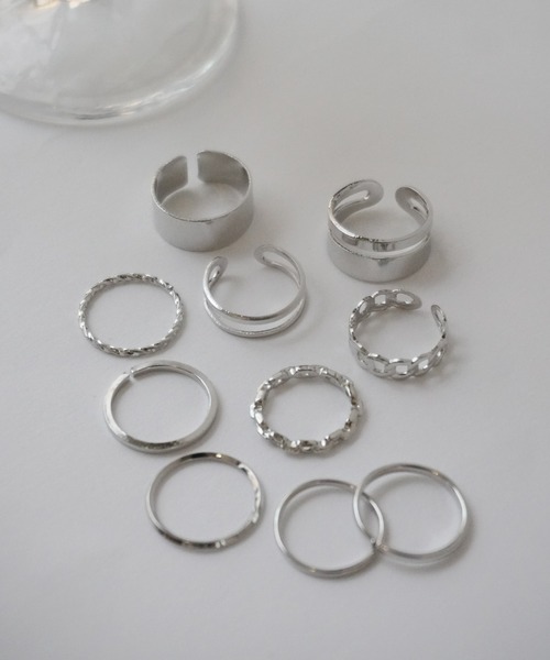 Port(ポート)の「【 Port / ポート 】 10点セット シンプル デザイン リング(リング・レディース・ゴールド/シルバー/ブラック/ゴールド系その他/シルバー系その他/ブラック系その他/シルバー系その他2/ゴールド系その他2・FREE)」の4枚目の写真